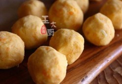 爱娱乐的吃瓜丸